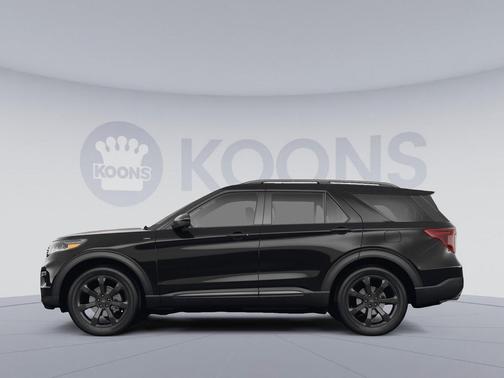 AGATE BLACK METALLIC 2023 Ford Explorer XLT
