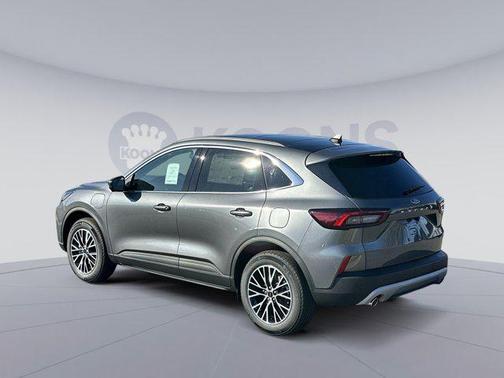 2025 Ford Escape SE