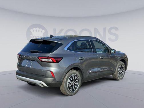 2025 Ford Escape SE