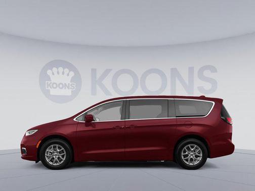 Velvet Red Pearlcoat 2023 Chrysler Pacifica Touring L