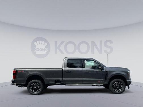 2025 Ford F-350 Platinum
