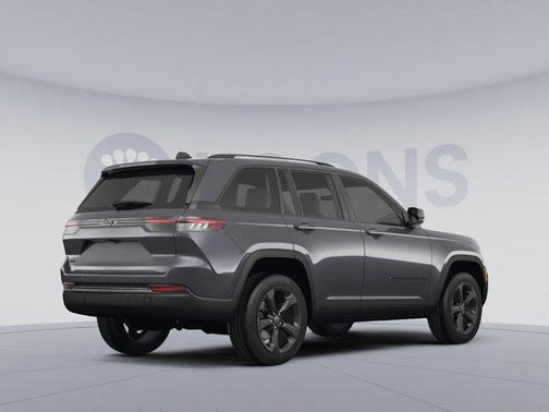 2022 Jeep Grand Cherokee Altitude