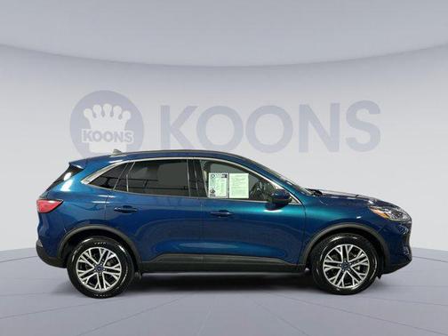 2020 Ford Escape SEL