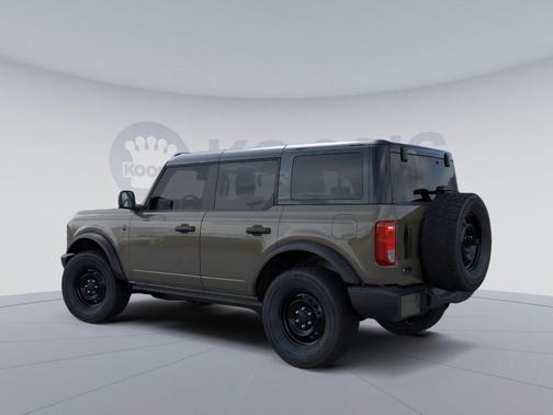 Gray 2026 Ford Bronco Big Bend