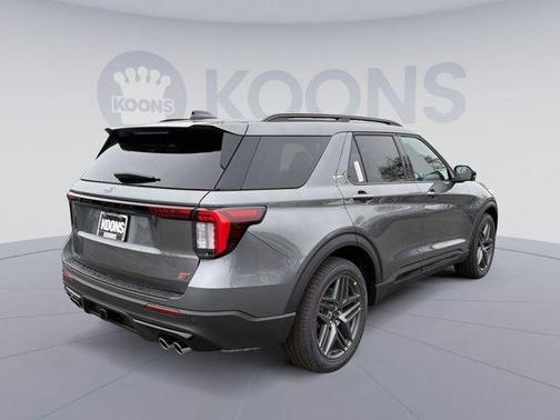 Carbonized Gray Metallic 2026 Ford Explorer ST