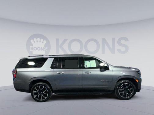 2021 Chevrolet Suburban RST