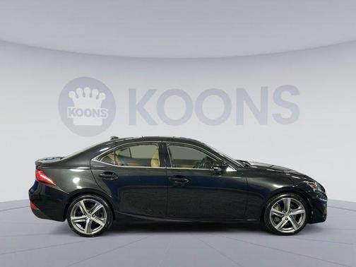 2017 Lexus IS 300 Base