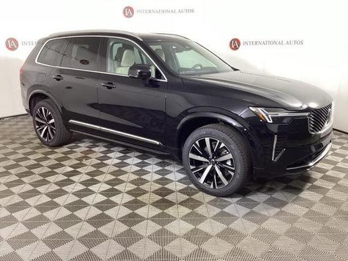 2026 Volvo XC90 B5 Core