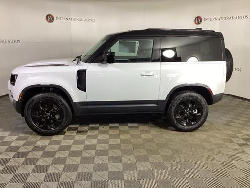 2025 Land Rover Defender 90 P300 S