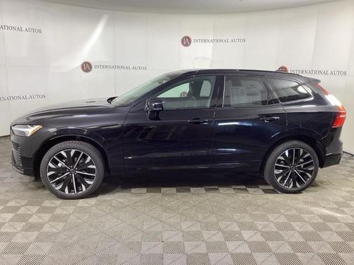 2026 Volvo XC60 B5 Ultra