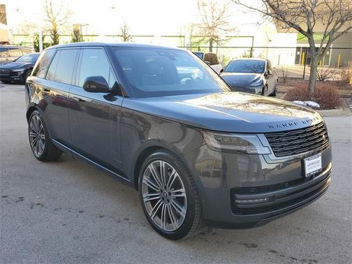 2025 Land Rover Range Rover P400 SE