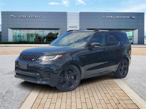 2024 Land Rover Discovery P300 Dynamic SE