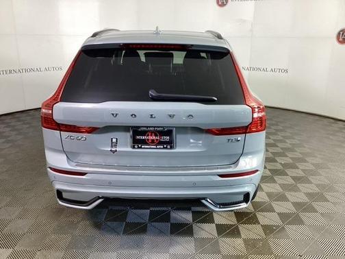 2025 Volvo XC60 Plug-In Hybrid Plus