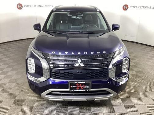 2023 Mitsubishi Outlander 
