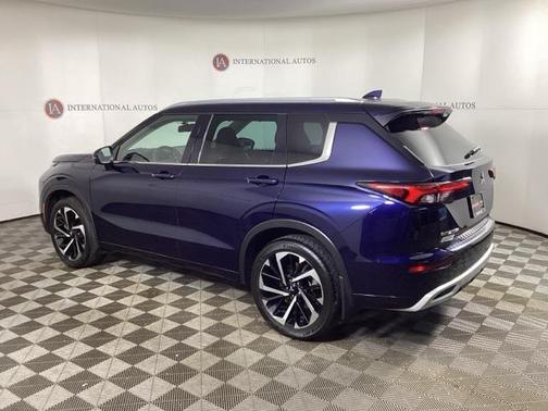 2023 Mitsubishi Outlander 