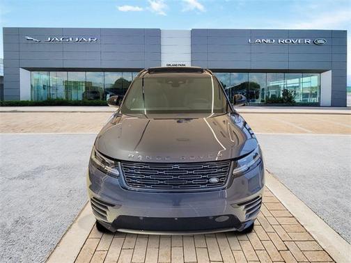 2026 Land Rover Range Rover Velar P250 SE R-Dynamic