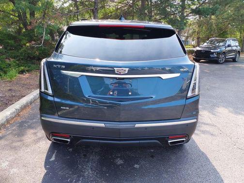 Shadow Metallic 2020 Cadillac XT5 Sport