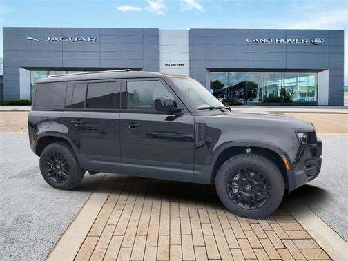 2025 Land Rover Defender 110 P300