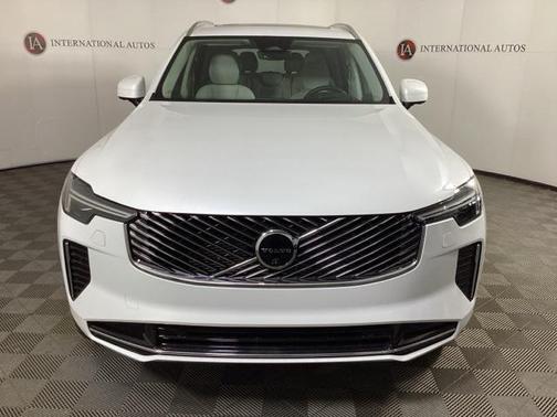 2026 Volvo XC90 B6 Ultra 7-Seater