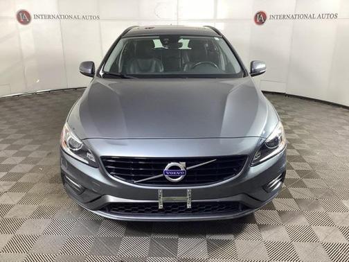 2018 Volvo V60 T5 Dynamic
