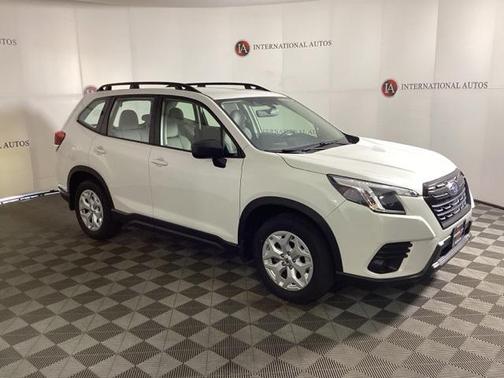 2023 Subaru Forester Base