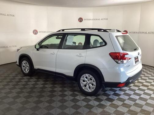2023 Subaru Forester Base