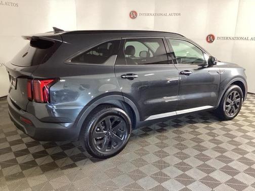 2021 Kia Sorento S