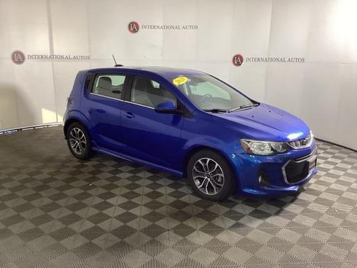 2020 Chevrolet Sonic FWD Hatchback LT 5-Door