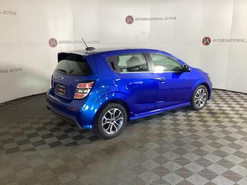 2020 Chevrolet Sonic FWD Hatchback LT 5-Door