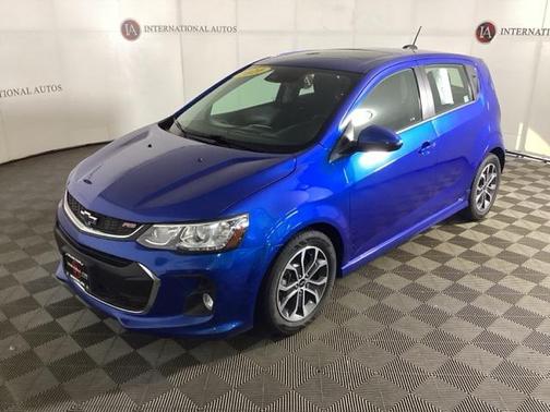 2020 Chevrolet Sonic FWD Hatchback LT 5-Door