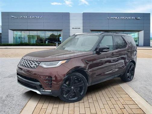 2026 Land Rover Discovery Tempest Edition