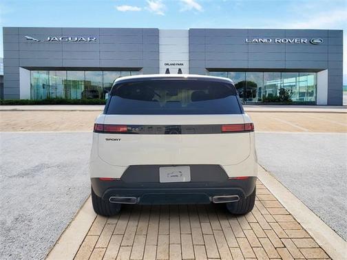 2025 Land Rover Range Rover Sport SE