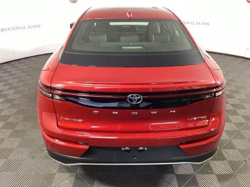 2024 Toyota Crown Limited