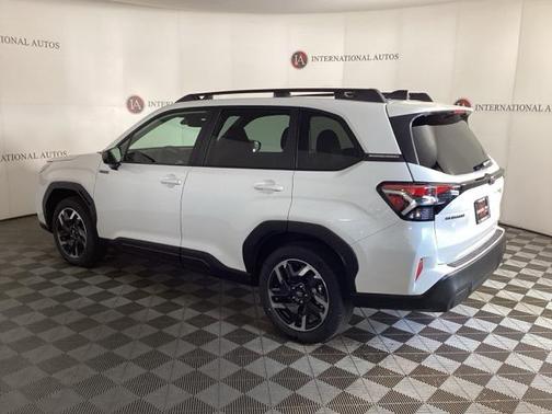 2025 Subaru Forester Hybrid Premium