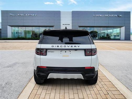 2025 Land Rover Discovery Sport Dynamic SE