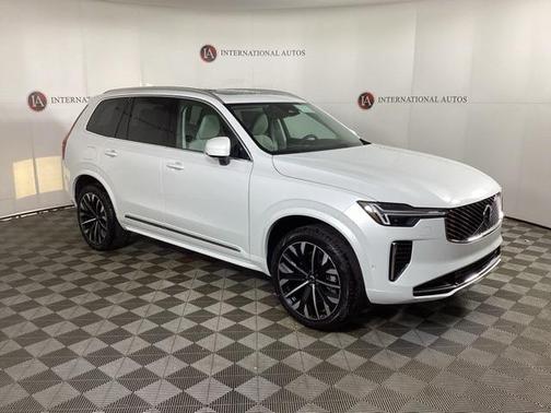 2026 Volvo XC90 B6 Ultra 7-Seater