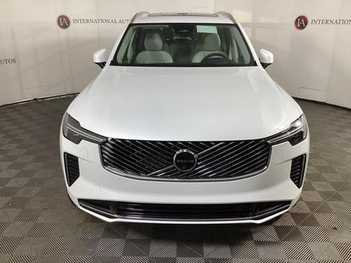 2026 Volvo XC90 B6 Ultra 7-Seater