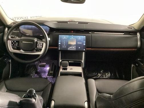 2024 Land Rover Range Rover P530 SE