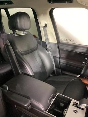 2024 Land Rover Range Rover P530 SE