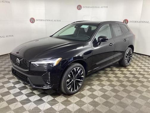 2026 Volvo XC60 B5 Ultra