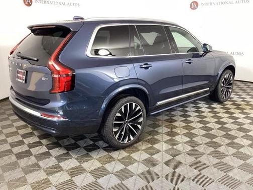 2026 Volvo XC90 B6 Plus 6-Seater
