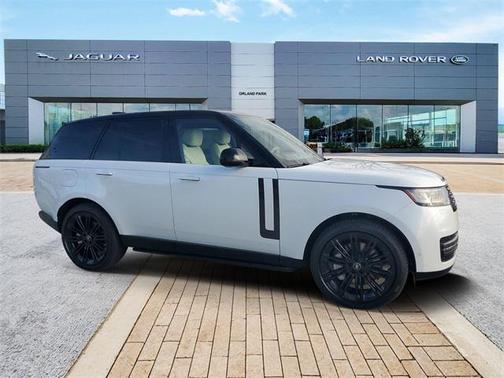 2025 Land Rover Range Rover P530 SE