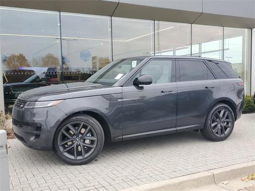 2025 Land Rover Range Rover Sport SE