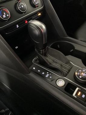 2023 Volkswagen Atlas Cross Sport 2.0T SE