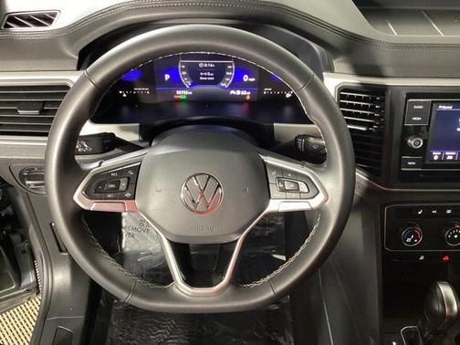 2023 Volkswagen Atlas Cross Sport 2.0T SE