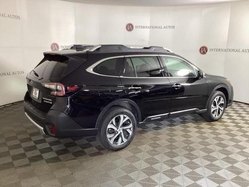 2022 Subaru Outback Touring XT