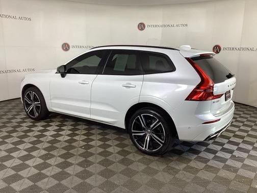 2021 Volvo XC60 T5 R-Design
