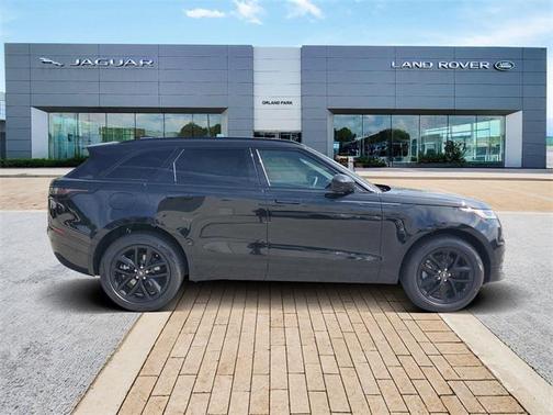 2026 Land Rover Range Rover Velar P250 SE R-Dynamic