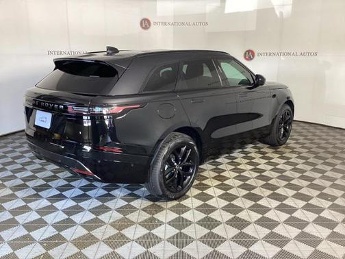 2026 Land Rover Range Rover Velar P250 SE R-Dynamic