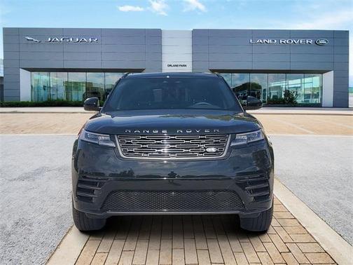 2026 Land Rover Range Rover Velar P250 SE R-Dynamic